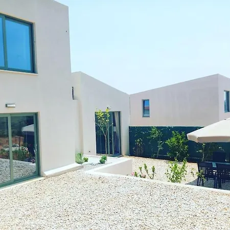 Stunning 2 Bedroom Private In Kastellos, Rethymno